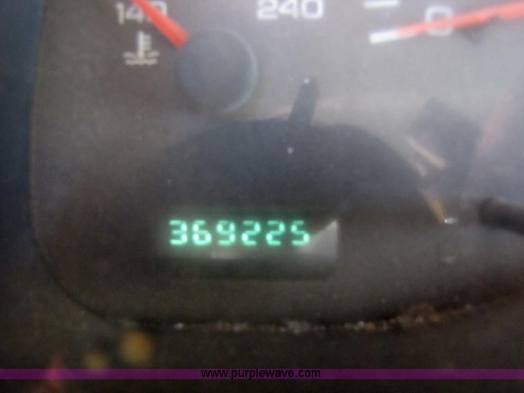 image for item 5181 2001 Dodge Ram 2500 Quad pickup truck