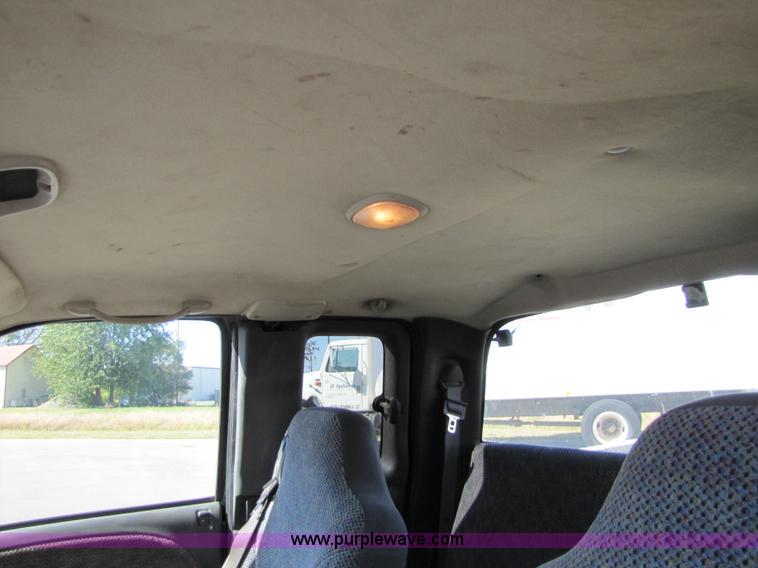 image for item 5181 2001 Dodge Ram 2500 Quad pickup truck