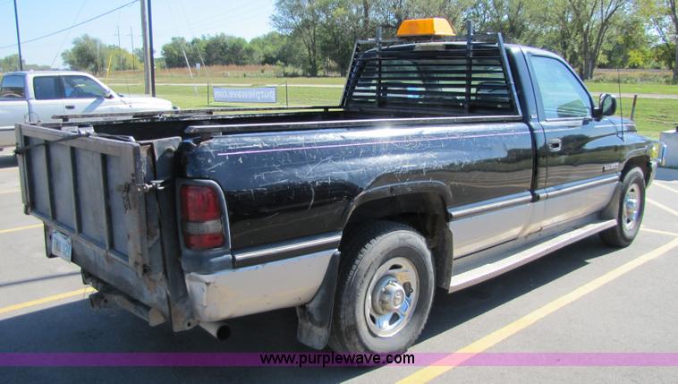 image for item 5182 1994 Dodge Ram 2500 pickup truck
