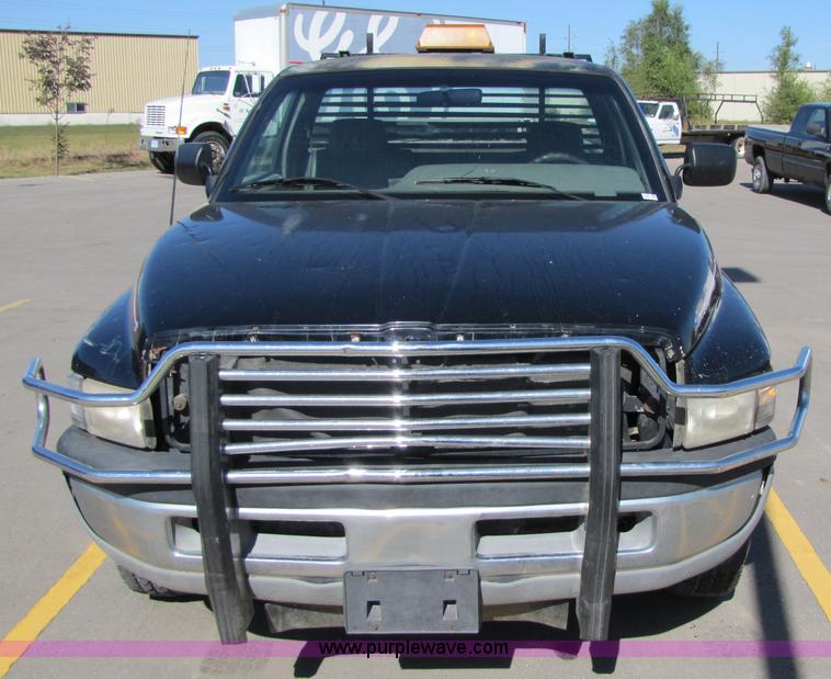image for item 5182 1994 Dodge Ram 2500 pickup truck