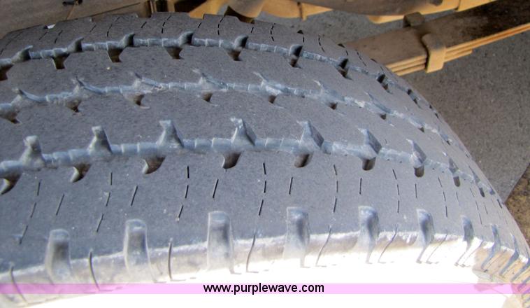 image for item 5182 1994 Dodge Ram 2500 pickup truck