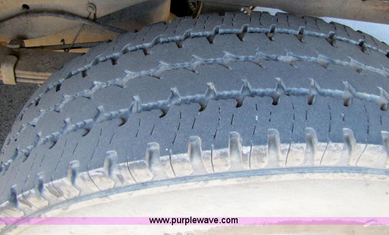 image for item 5182 1994 Dodge Ram 2500 pickup truck