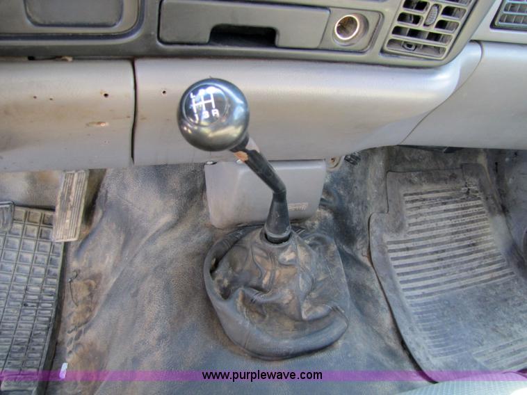 image for item 5182 1994 Dodge Ram 2500 pickup truck