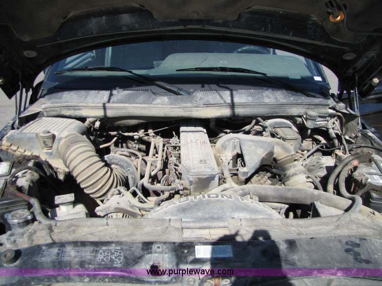 image for item 5182 1994 Dodge Ram 2500 pickup truck