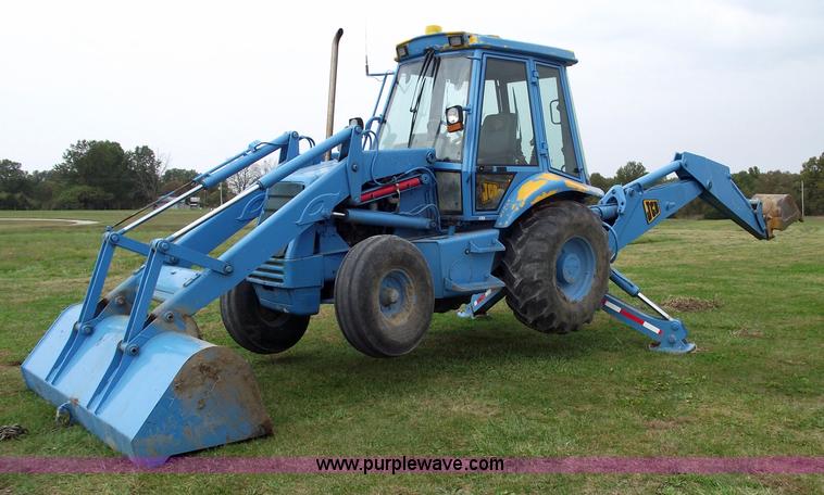 image for item 5867 1995 JCB 217 backhoe