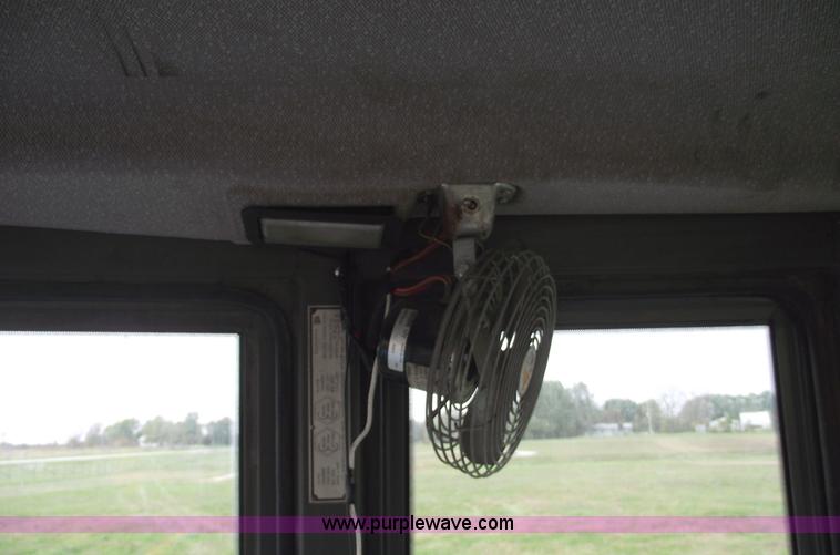 image for item 5867 1995 JCB 217 backhoe