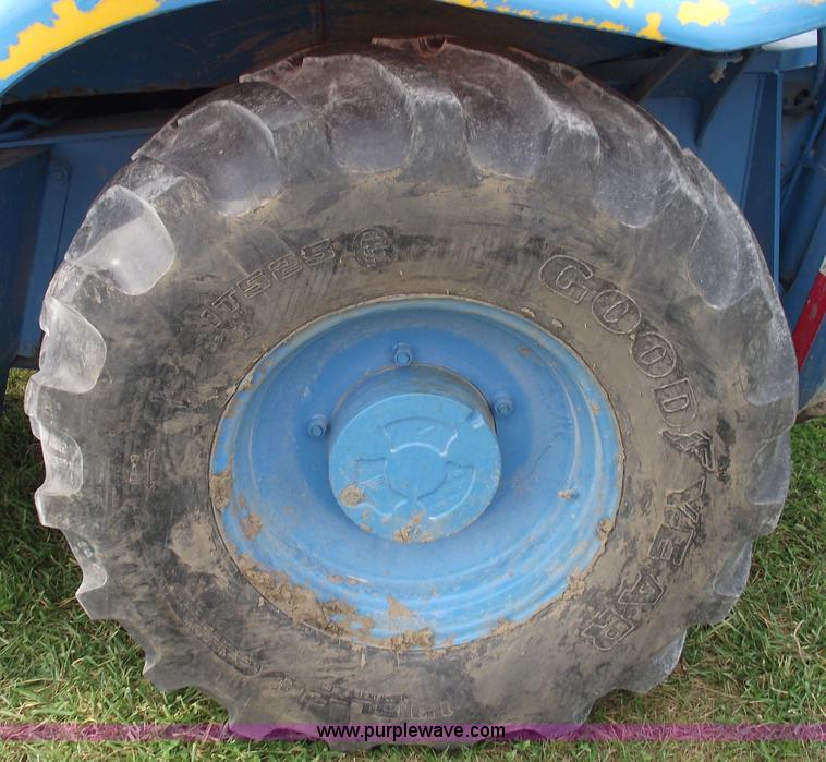 image for item 5867 1995 JCB 217 backhoe