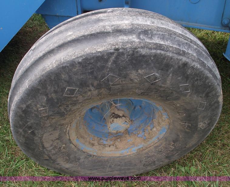 image for item 5867 1995 JCB 217 backhoe