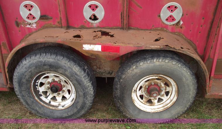 image for item 5868 1996 Bonanza stock trailer