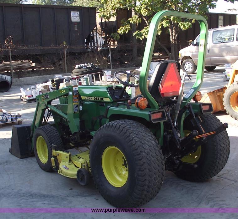 image for item 5871 1995 John Deere 955 tractor