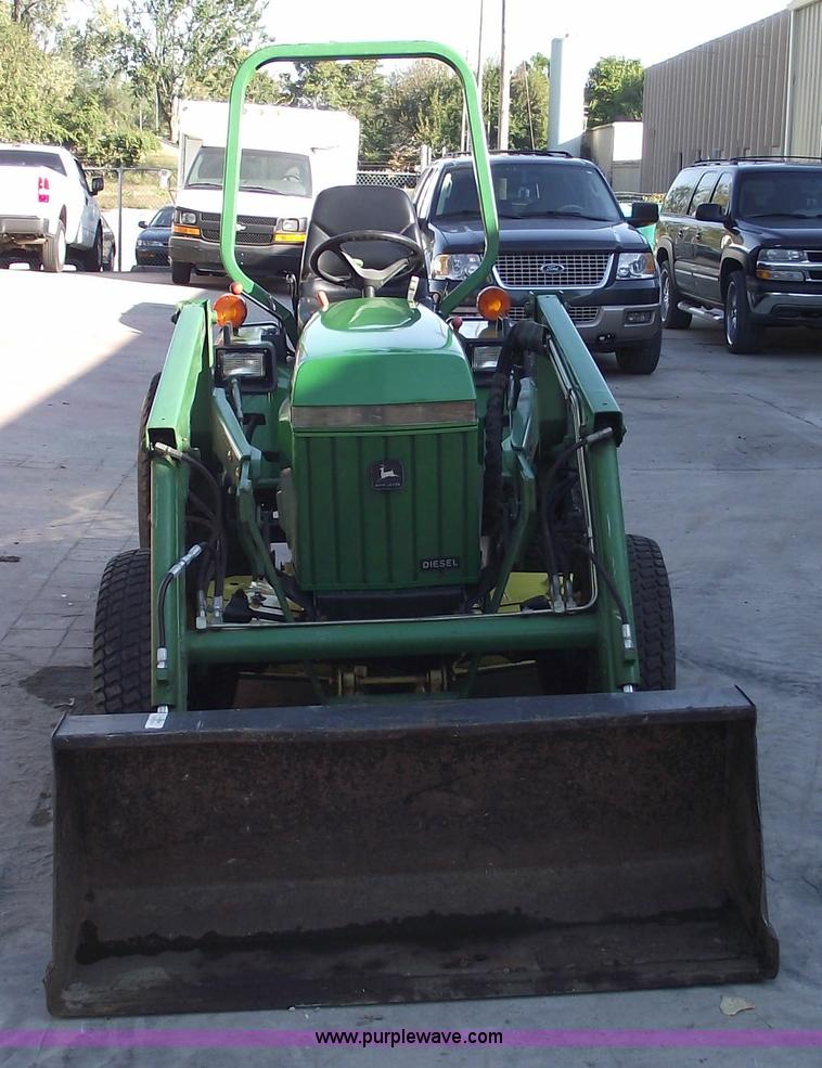 image for item 5871 1995 John Deere 955 tractor