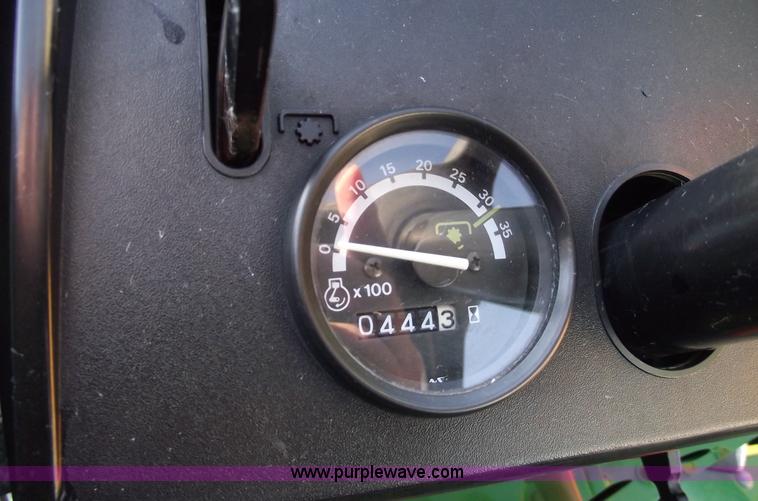 image for item 5871 1995 John Deere 955 tractor