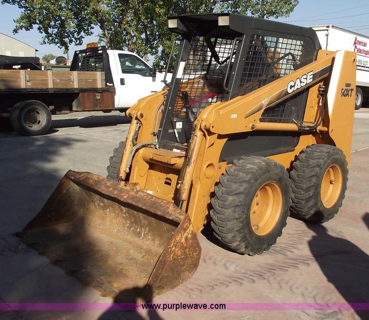 image for item 5872 2002 Case 60XT skid steer