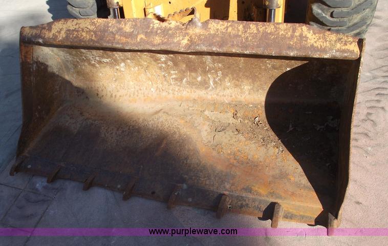 image for item 5872 2002 Case 60XT skid steer