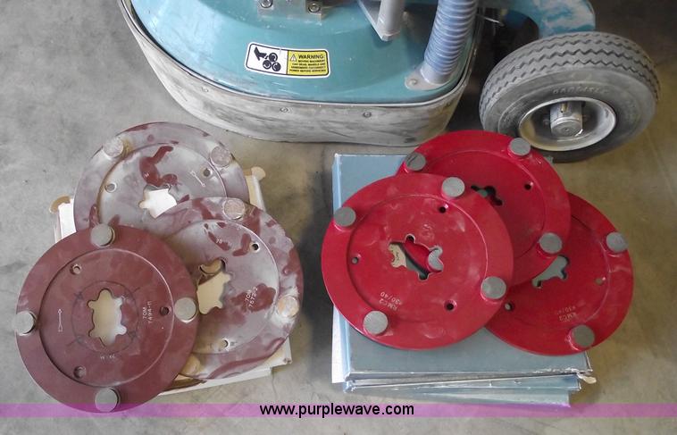 image for item 5893 2007 Lauina 20 floor grinder