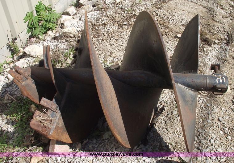 image for item 5907 Lowe 1650E skid steer auger attachemnt with bits