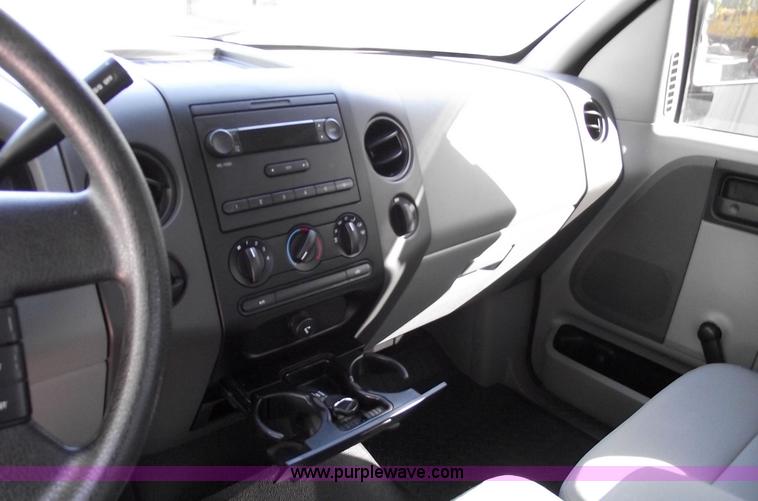 image for item 5916 2008 Ford F150 pickup truck