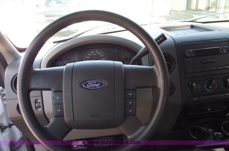 image for item 5916 2008 Ford F150 pickup truck