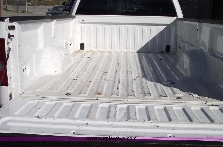 image for item 5916 2008 Ford F150 pickup truck