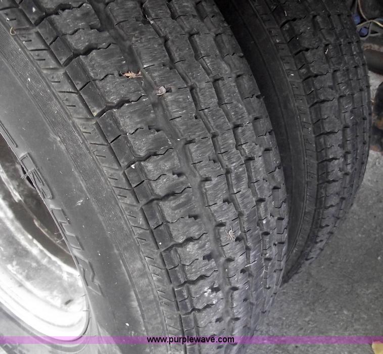 image for item 5921 2006 Travalong gooseneck dump trailer