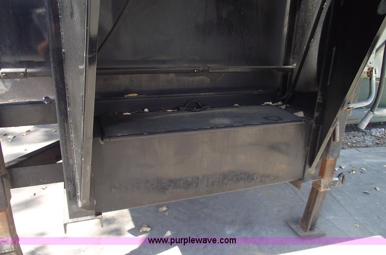 image for item 5921 2006 Travalong gooseneck dump trailer