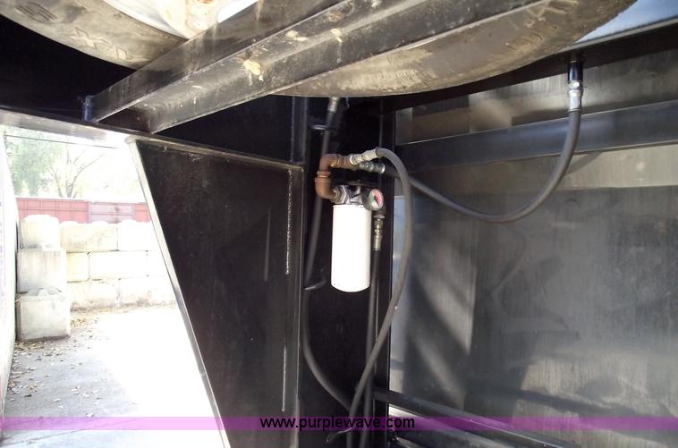 image for item 5921 2006 Travalong gooseneck dump trailer