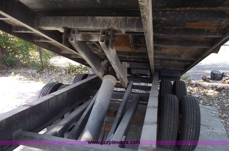 image for item 5921 2006 Travalong gooseneck dump trailer