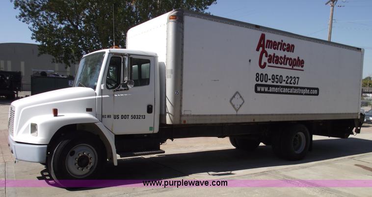 image for item 5923 1992 Freightliner FL70 box truck