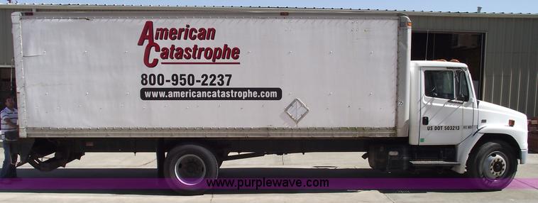 image for item 5923 1992 Freightliner FL70 box truck