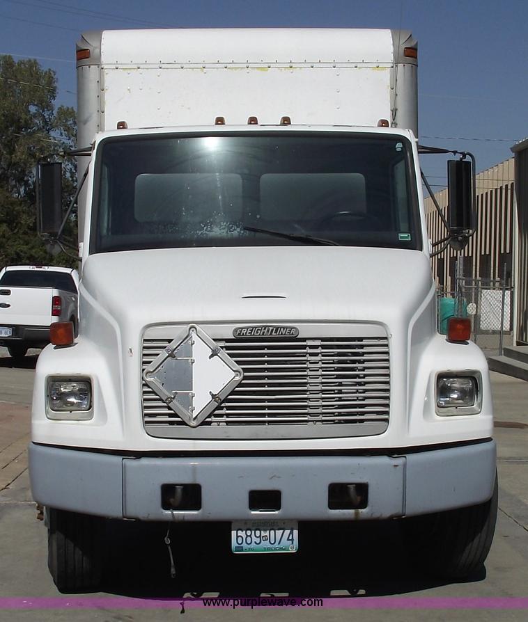 image for item 5923 1992 Freightliner FL70 box truck