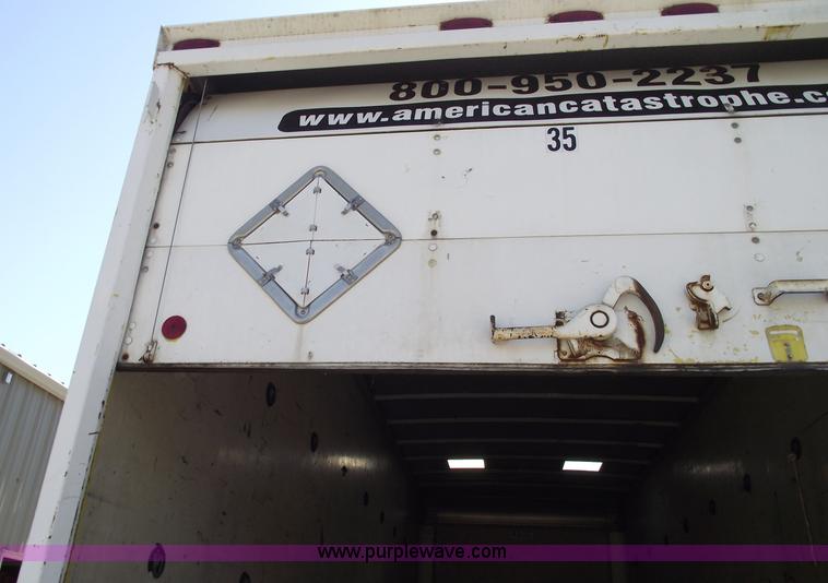 image for item 5923 1992 Freightliner FL70 box truck