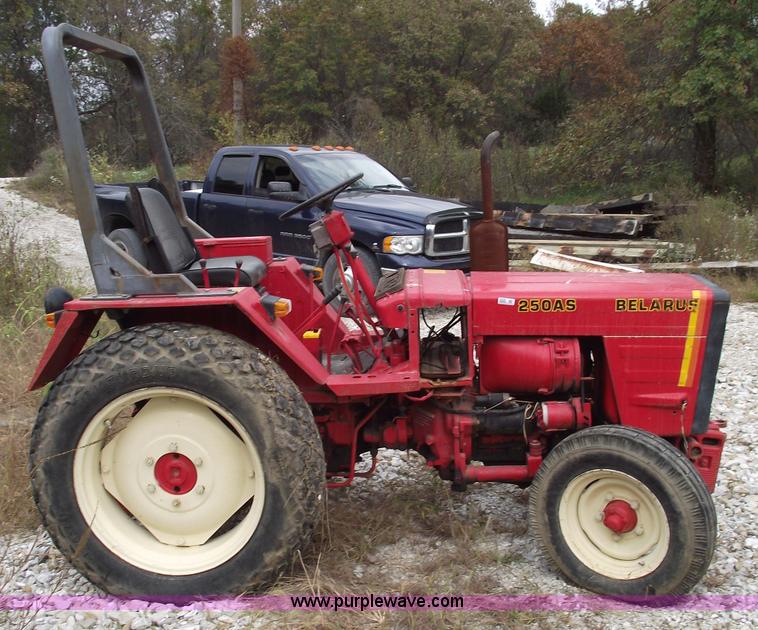 image for item 5936 1984 Belarus 250AS tractor