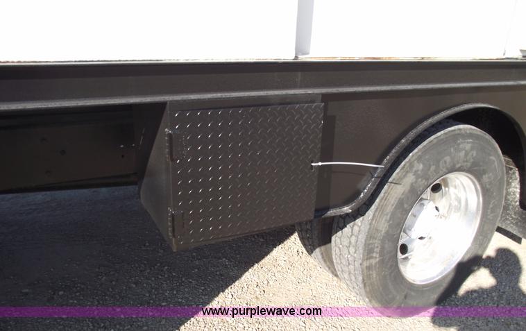 image for item 5947 1996 Kenworth T300 heavy service truck