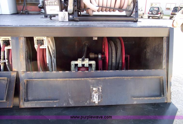 image for item 5947 1996 Kenworth T300 heavy service truck