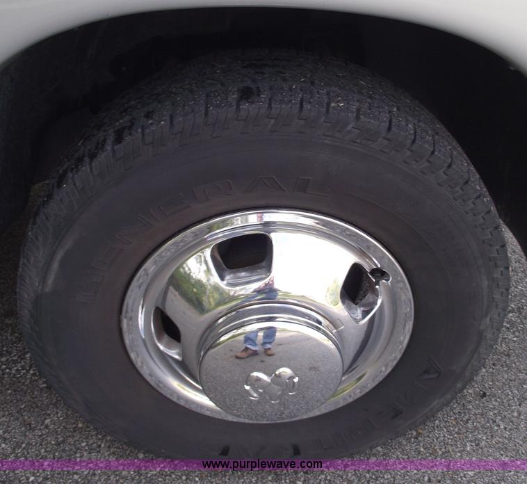 image for item 5956 2007 Dodge Ram 3500 Lone Star Edition