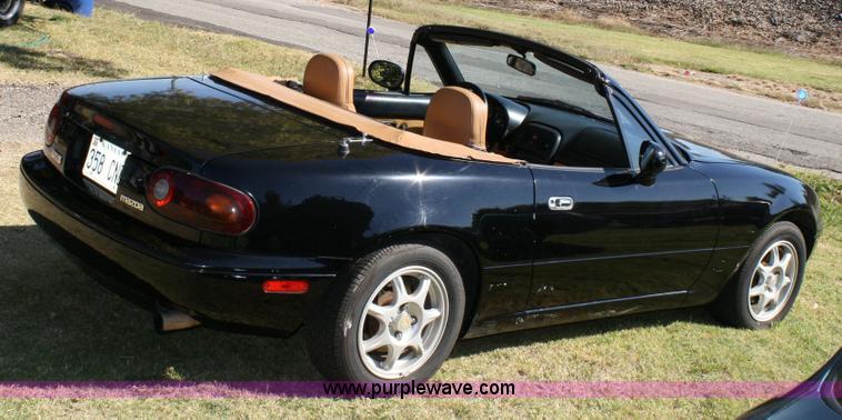 image for item 6503 1994 Mazda Miata MX-5