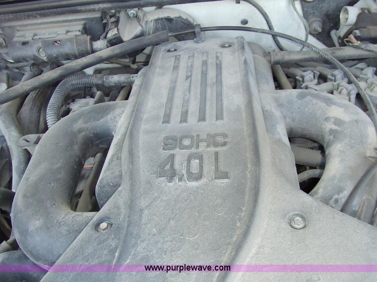 image for item 7131 1997 Ford Explorer