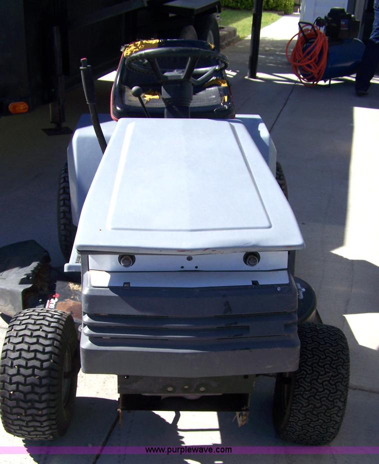 image for item 7374 Craftsman riding mower