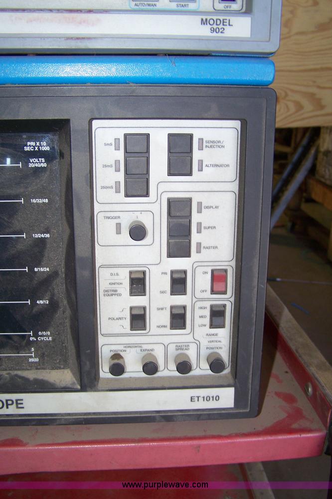 image for item 7409 Mac Tool ET1000 diagnostic center