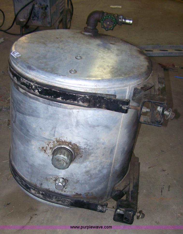 image for item 7414 Aluminum frame mount