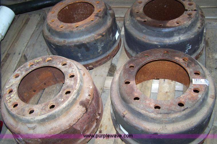 image for item 7417 (4) semi brake drums