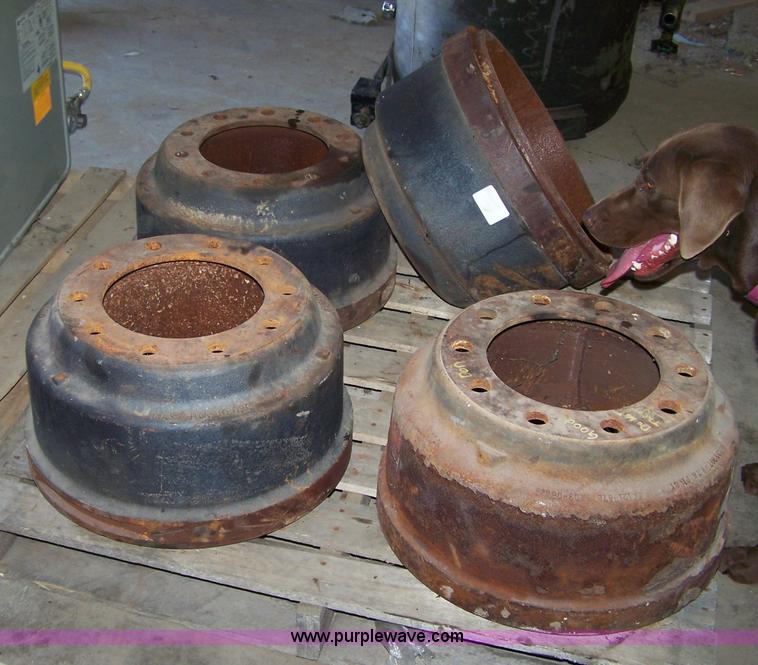 image for item 7417 (4) semi brake drums