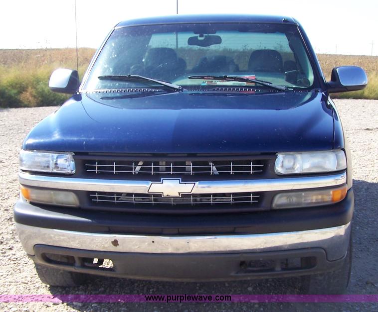 image for item 7423 2000 Chevrolet K1500 Silverado LT pickup truck