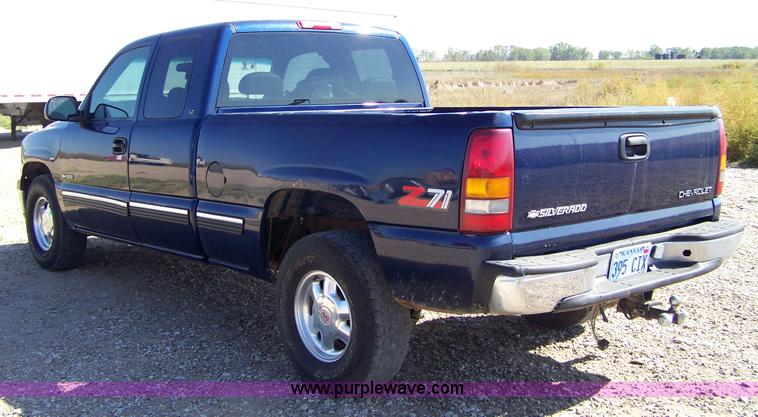 image for item 7423 2000 Chevrolet K1500 Silverado LT pickup truck