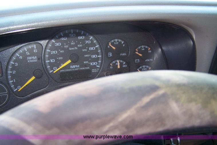 image for item 7423 2000 Chevrolet K1500 Silverado LT pickup truck