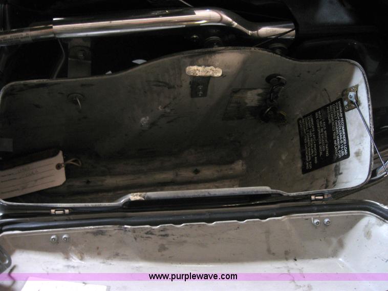 image for item 5211 1995 Harley Davidson motorcycle