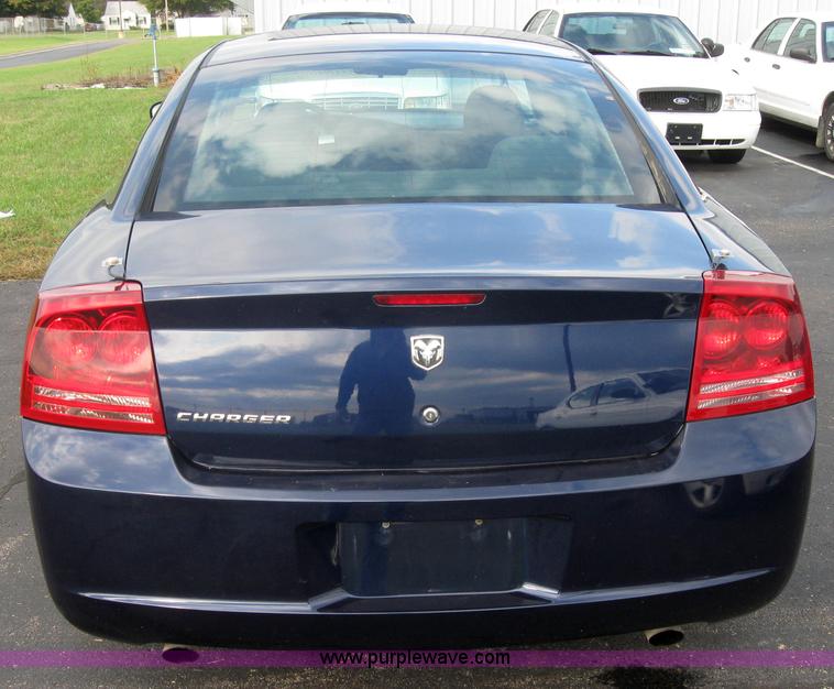 image for item 5212 2006 Dodge Charger