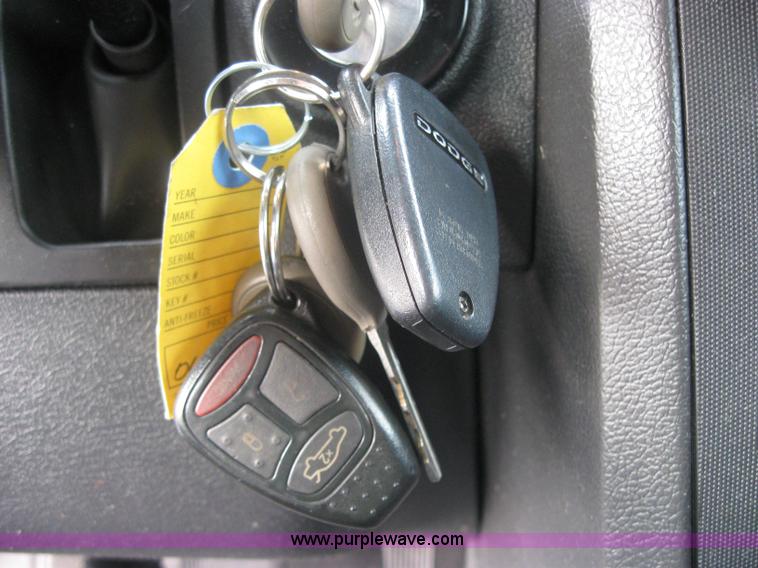 image for item 5212 2006 Dodge Charger