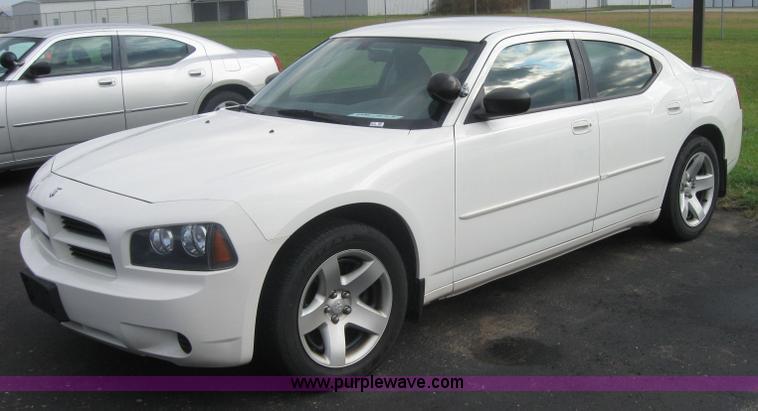 image for item 5213 2006 Dodge Charger