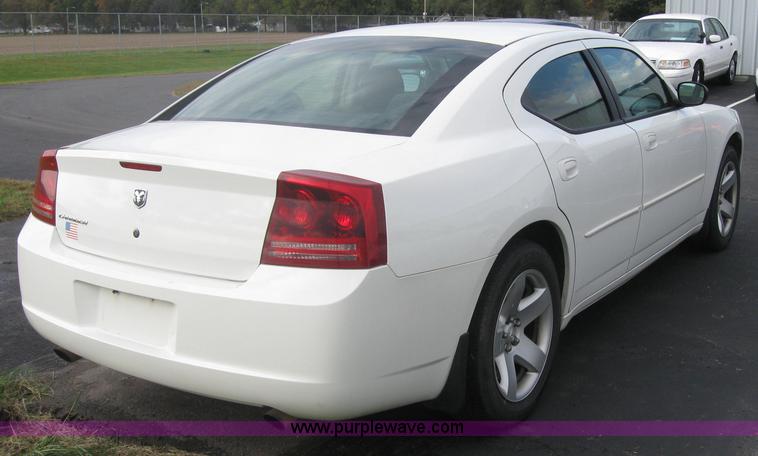 image for item 5213 2006 Dodge Charger